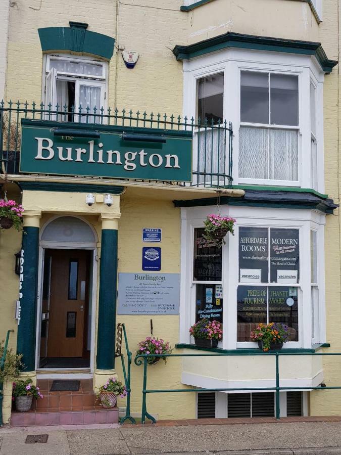 Отель Burlington Маргит Экстерьер фото